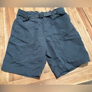 The North Face Shorts Mens large Gray Nylon Cargo Hybrid Hiking Gorpcore